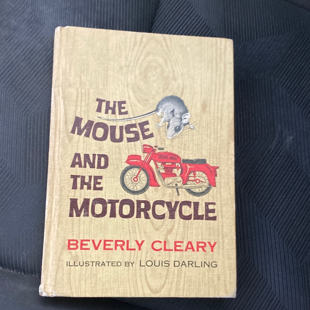 The Mouse and the Motorcycle 1st Ed.  Beverly Cleary 1965 Weekly Reader Book